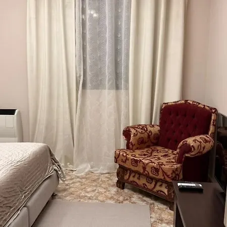Couette-café Massimo By Casa Serata Tirana